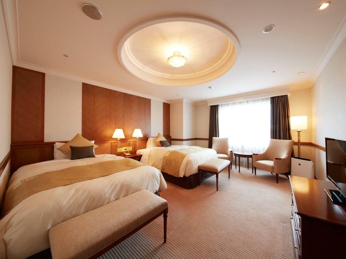 Keio Plaza Hotel Хатиодзи Экстерьер фото